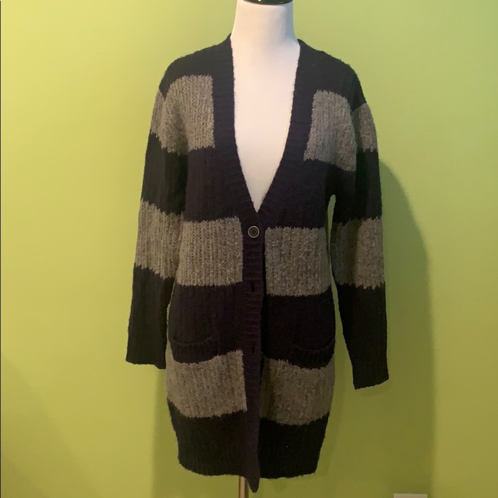 Forever 21 soft cardigan